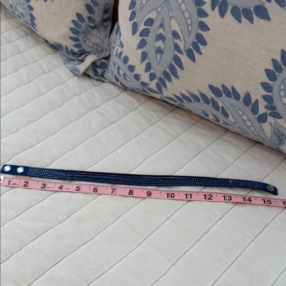 Swarovski slake crystal and suede wrap Bracelet (choker) Blue - Picture 3 of 5